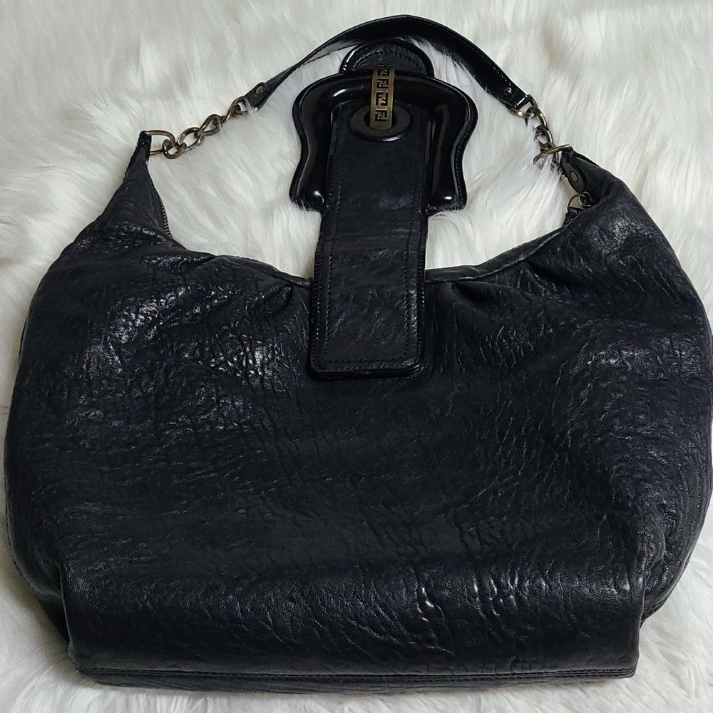 💯 Authentic Fendi Hobo Handbag 🍀 - Picture 11 of 17